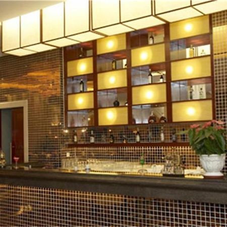 Royal Century Hotel Shenzhen Esterno foto