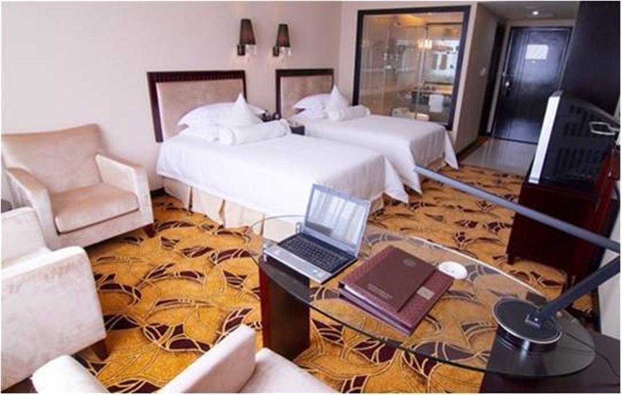 Royal Century Hotel Shenzhen Esterno foto